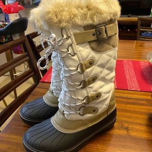 Womens Snow Boots